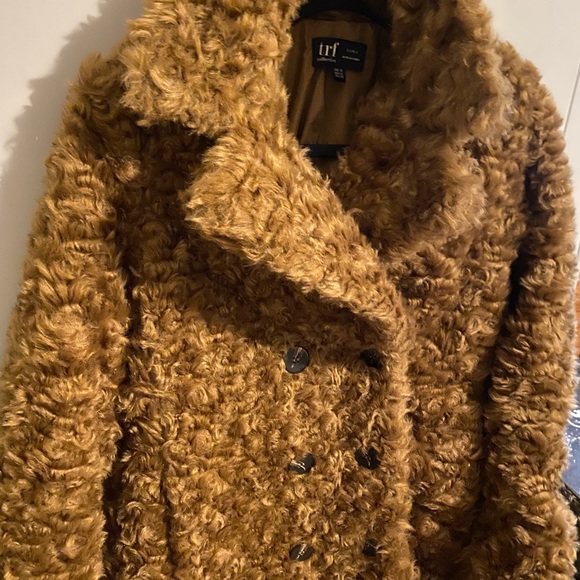 ZARA FAUX FUR COAT - Picture 8 of 10